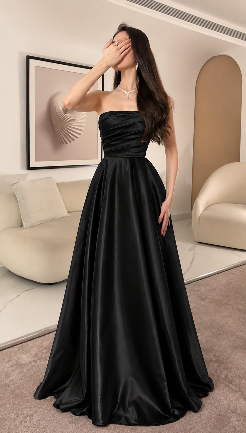 فستان سهرة اسود بتصميم ملكي