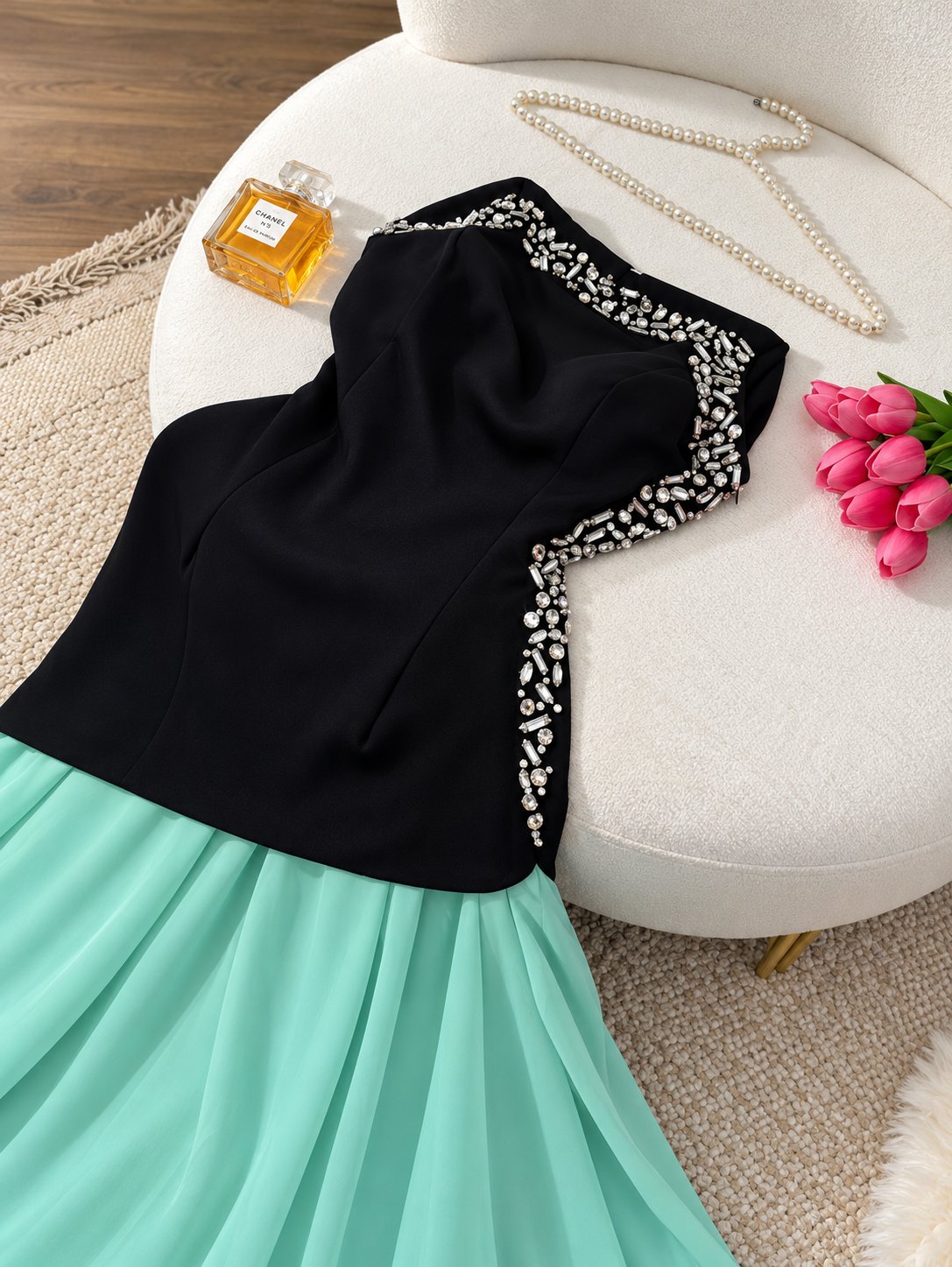 فستان سهرة  لؤلؤة الشرق