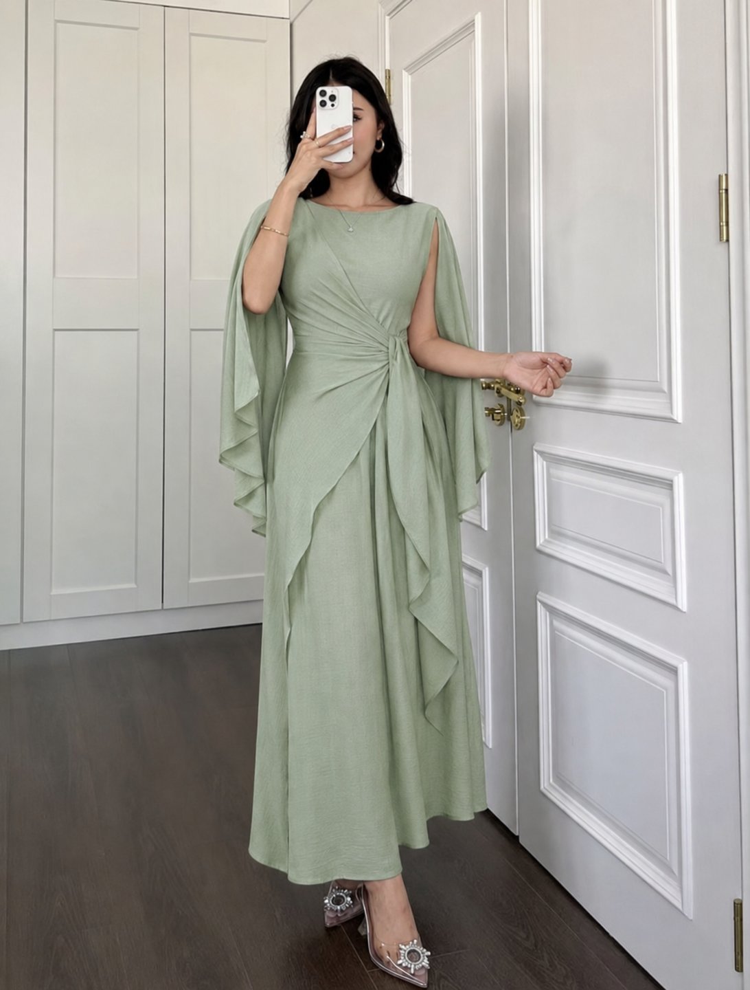 فستان سهرة بتصميم ناعم — 1