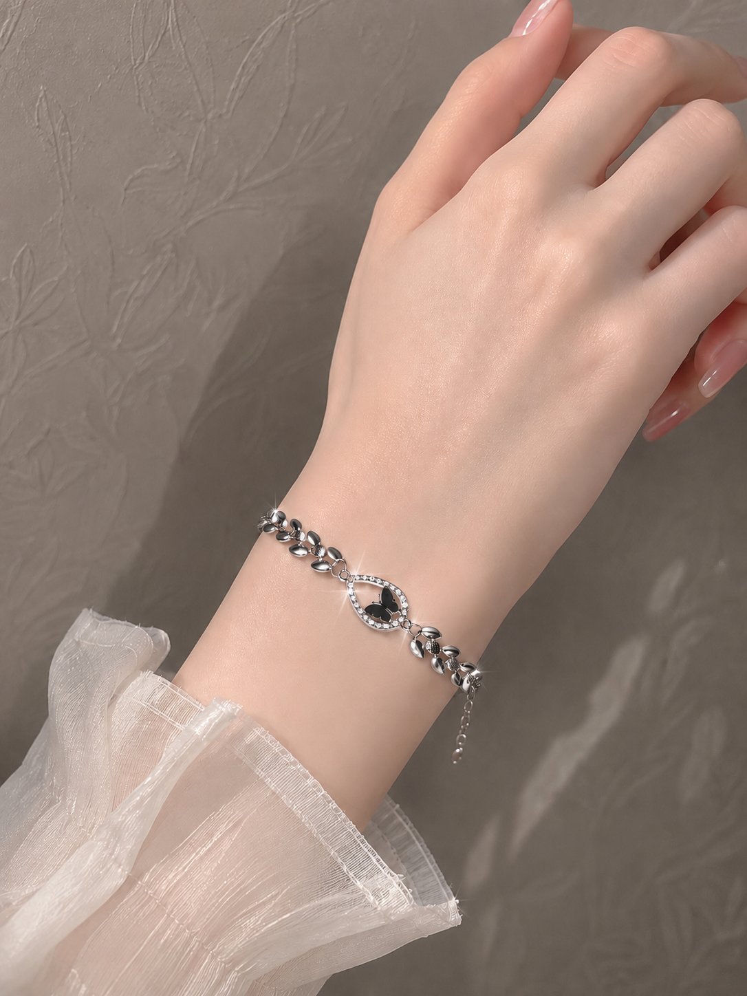 اسوار فضي ناعم — 5