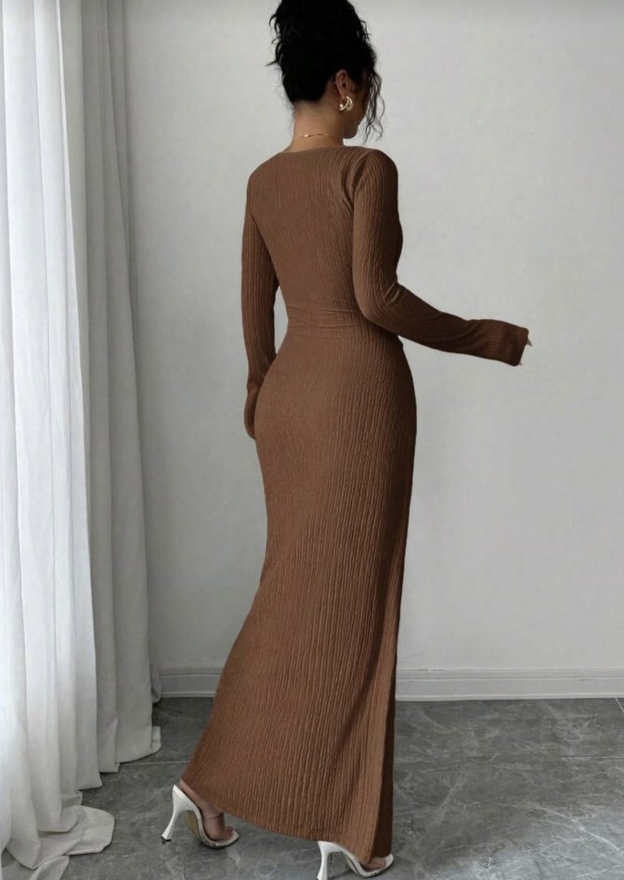 فستان سهرة بتصميم ترندي وناعم — 2