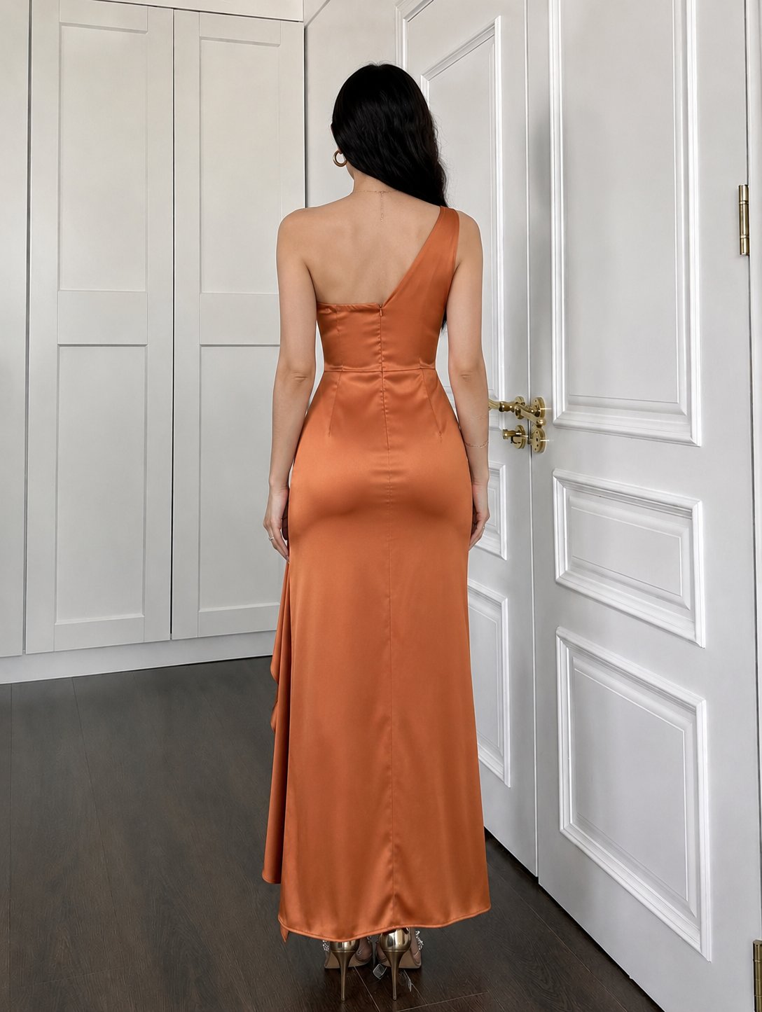 فستان سهرة بتصميم أنيق ومختلف — 4