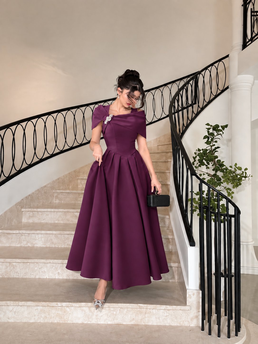 فستان سهرة بنفسجي بتصميم ترندي كاجول — 2