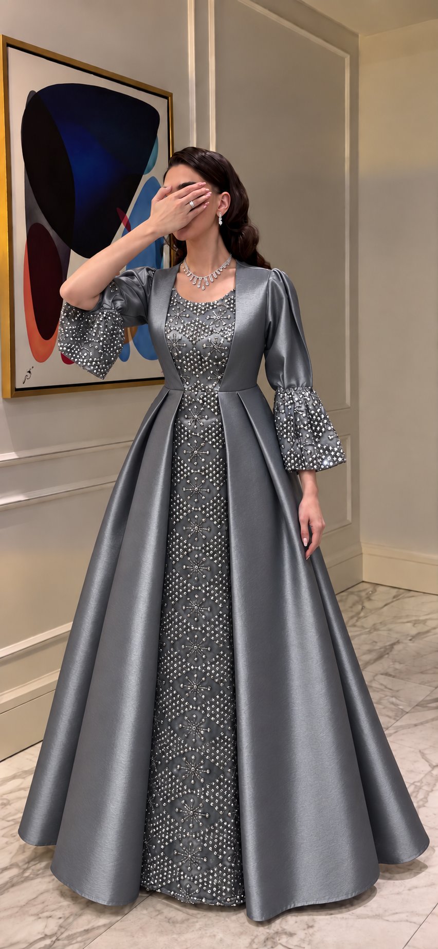 فستان سهرة بتصميم ناعم ومزين — 2